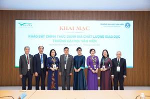 Khai mạc khảo sát chính thức đánh giá ngoài chu kỳ 2 Trường Đại học Văn Hiến